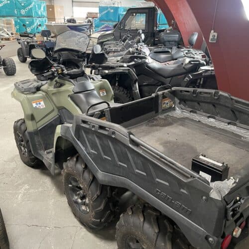 Traktor CAN-AM 1000 6x6 Outlander - Image 3